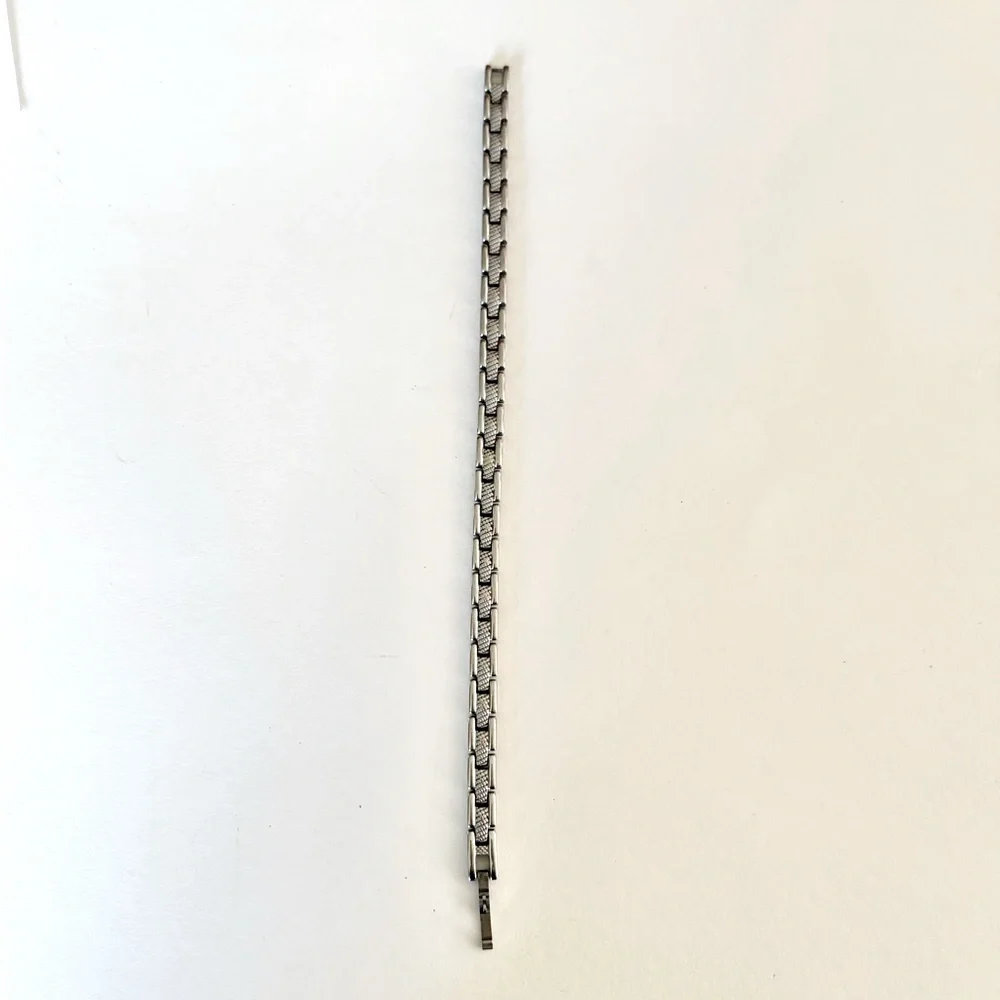 Stainless steel textured bracelet